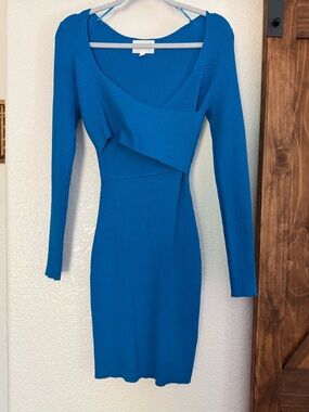 Olive & Oak Electric Blue Long Sleeve Ribbed Bodycon Dress